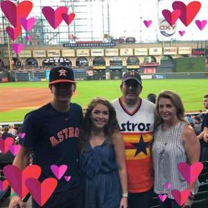 Meet your Posher, Angie